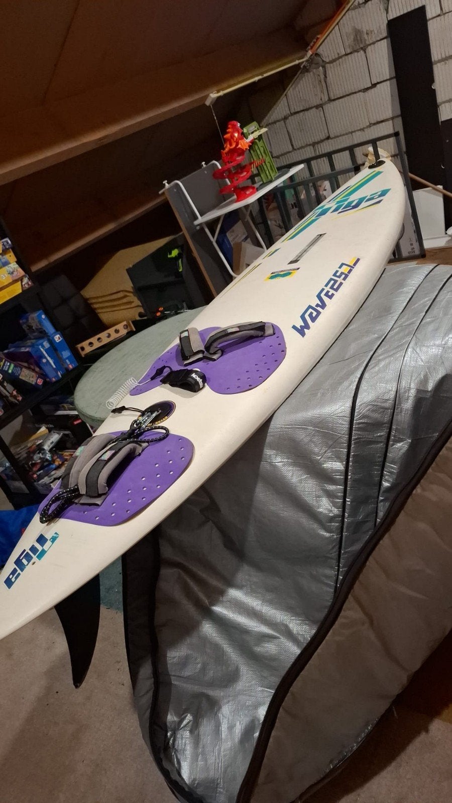 Tiga windsurfplank 254 cm, Ophalen, Zeil