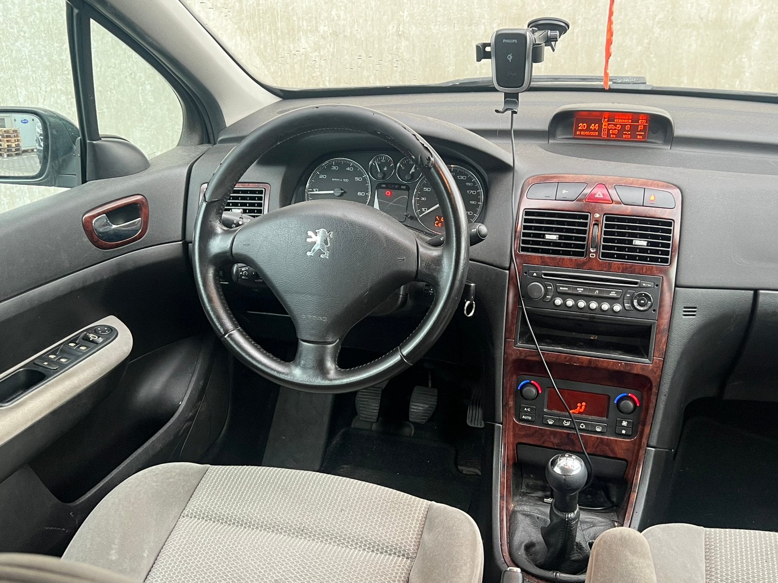 Zwarte Peugeot 307 1.6 2006 Station 109PK/NieuweAPK/NAP!, Stof, Zwart, 4 cilinders, Zwart