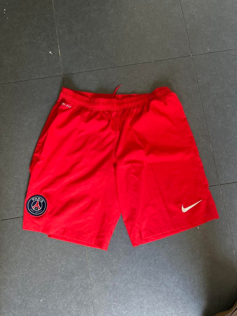 PSG Voetbal Broekje Maat L - Rood Nike Dri-FIT, Kleding | Heren, Badmode en Zwemkleding, Ophalen of Verzenden, Maat 52/54 (L)