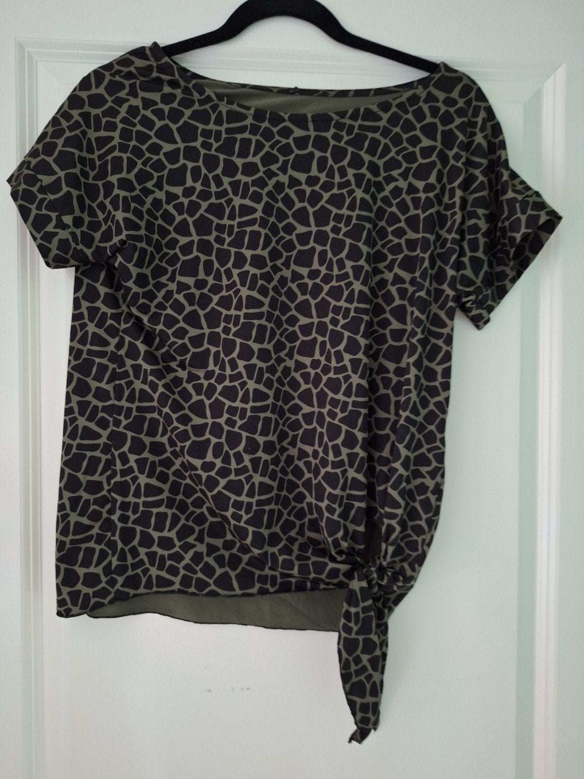 Maudd top met strik knoop  40, Kleding | Dames, Maat 38/40 (M), Ophalen of Verzenden, Korte mouw, Gedragen