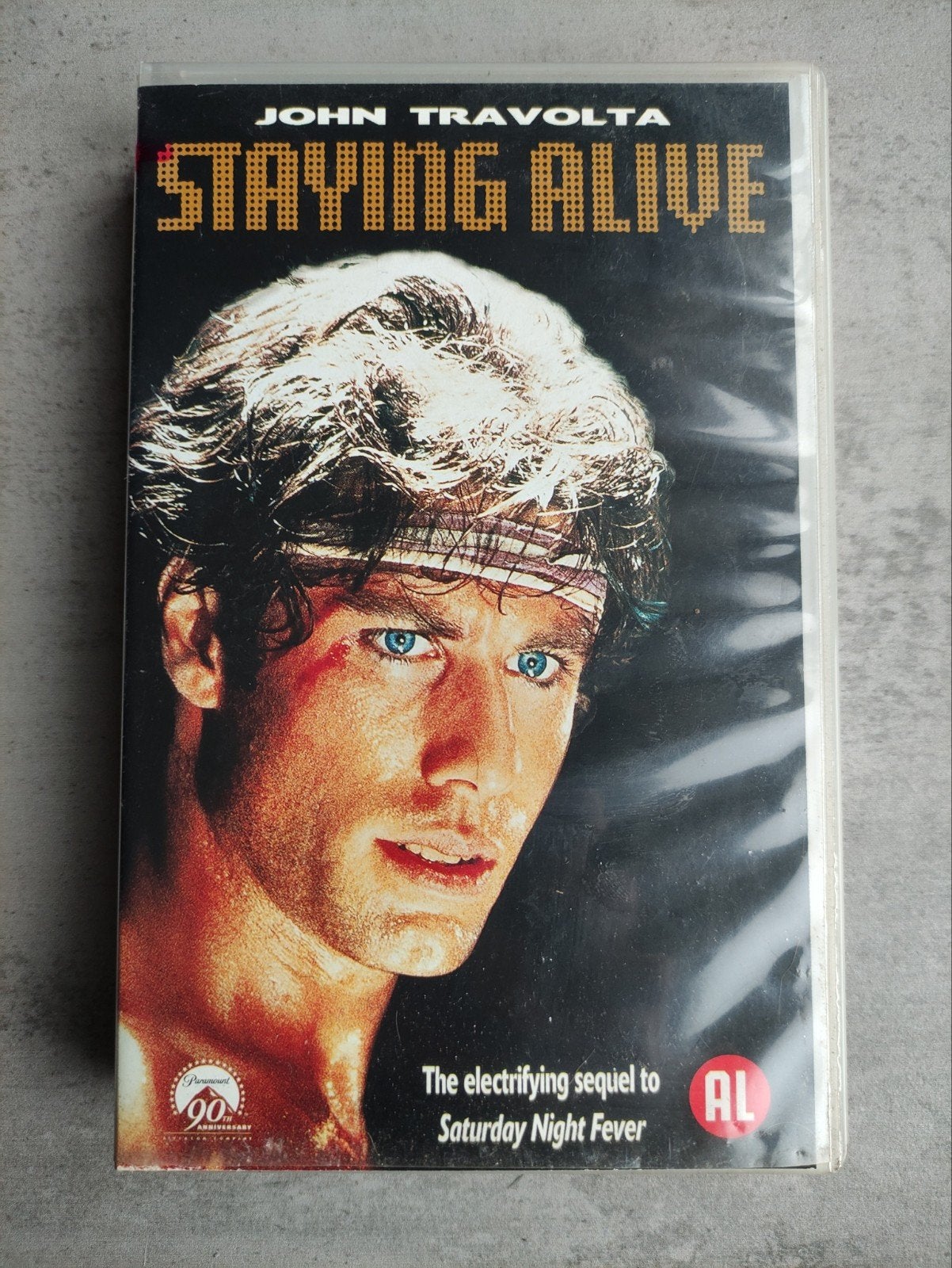 Staying alive vhs sealed, Vanaf 16 jaar, Ophalen of Verzenden, Nieuw in verpakking