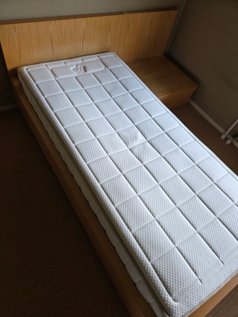 Eenpersoons Auping Cresto matras (boxspring kan erbij), Huis en Inrichting, Slaapkamer | Matrassen en Bedbodems, Ophalen, 90 cm
