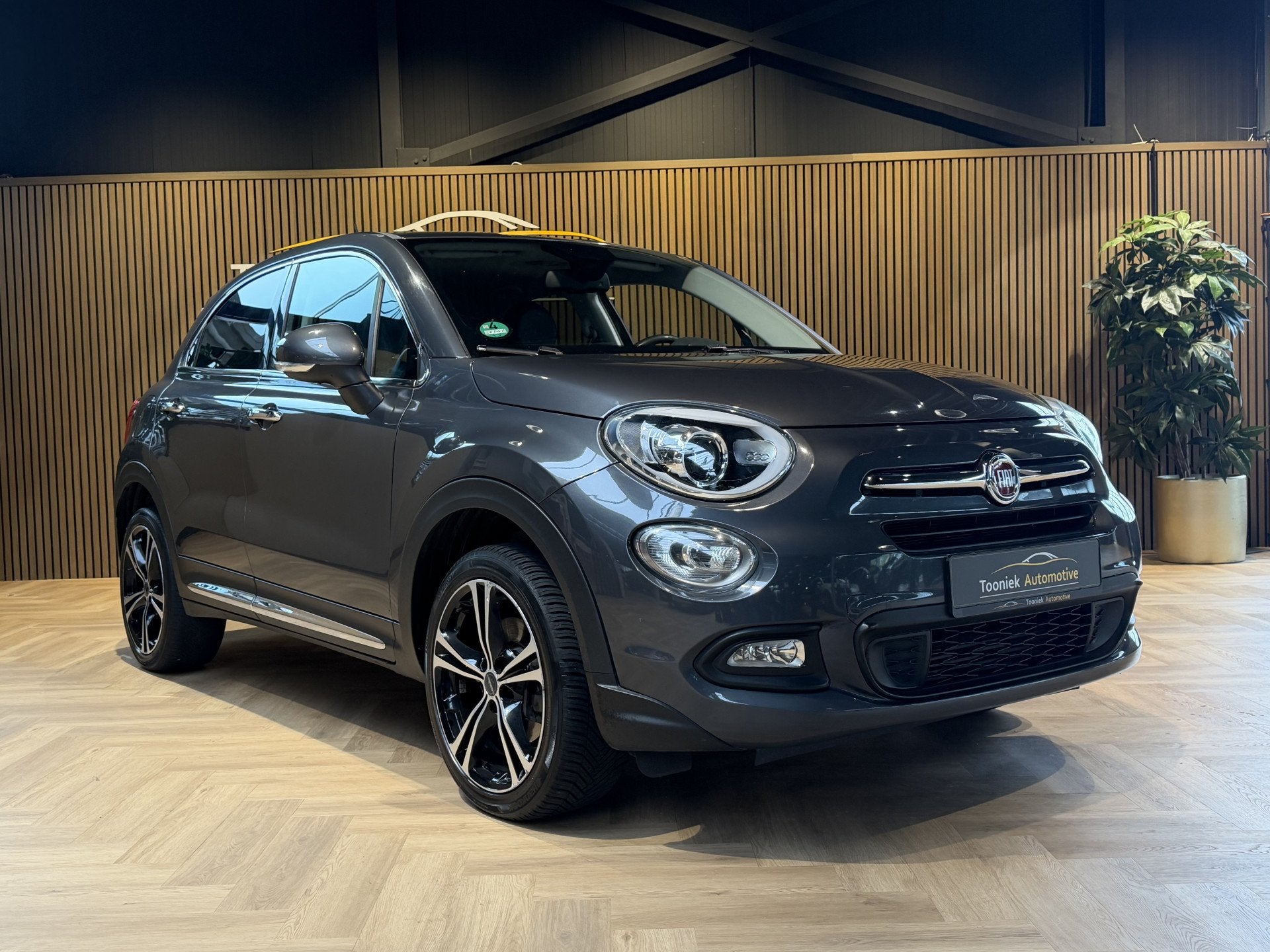 Fiat 500X 1.4 Turbo MultiAir Lounge (bj 2016, automaat), Auto's, Dealer onderhouden, Gebruikt, 4 cilinders, Met garantie (alle)