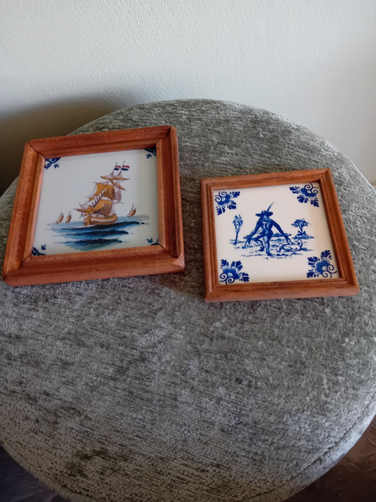 2 Oud Hollandse tegels in lijst - Makkum, Ophalen of Verzenden