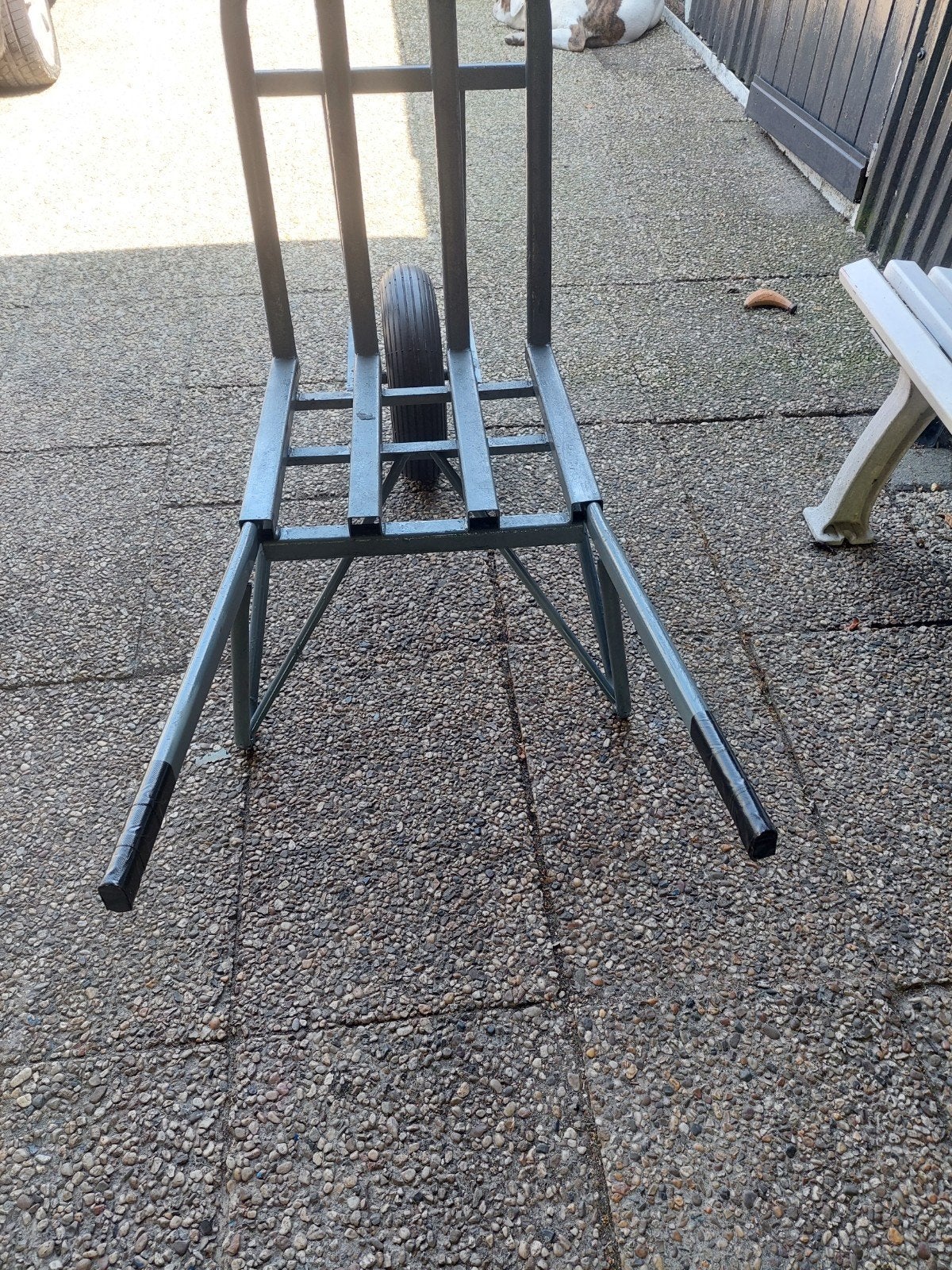 Een steenkruiwagen, Ophalen of Verzenden, Overige typen, Minder dan 2 meter