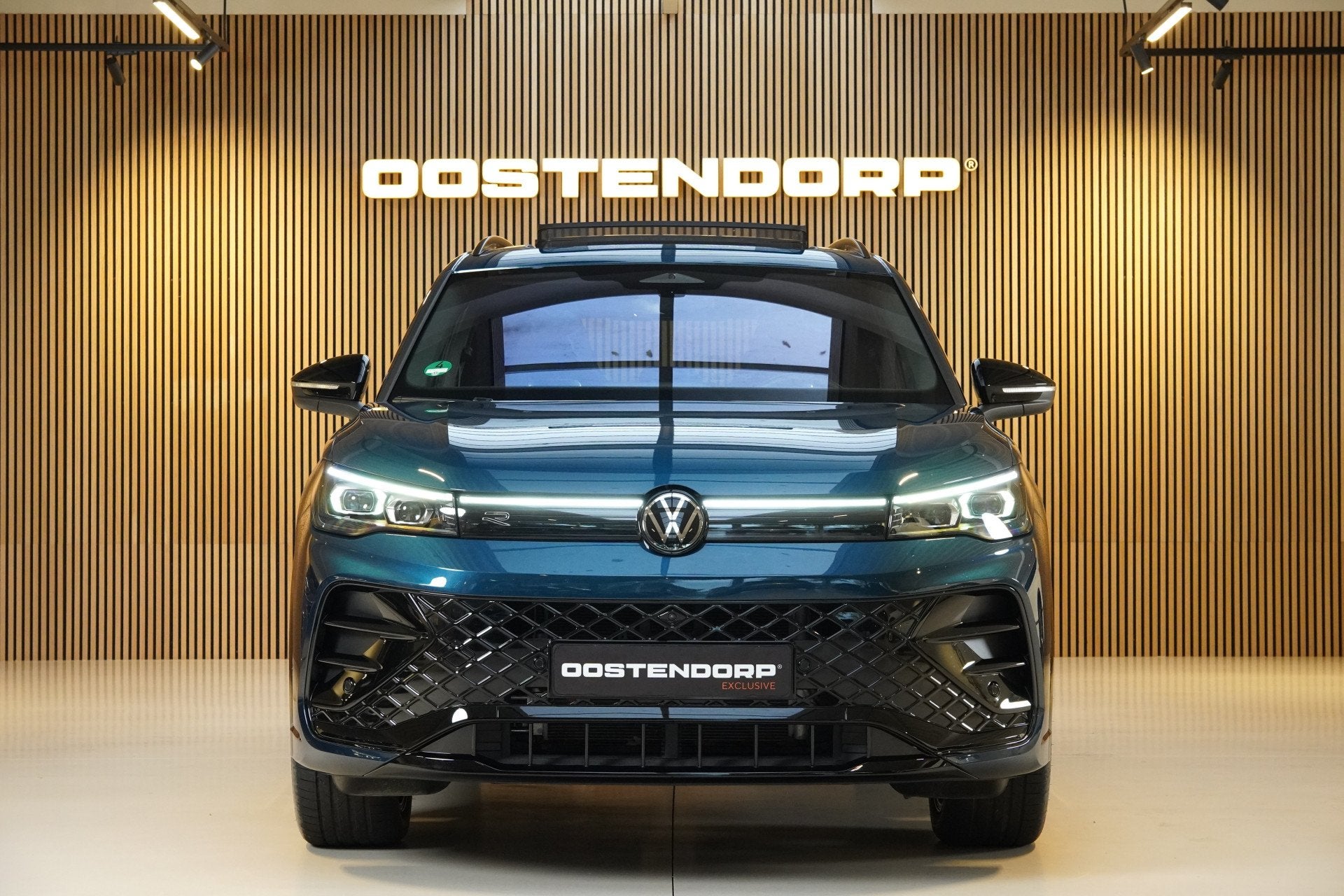 Volkswagen Tiguan 1.5/204pk eHybrid R-Line Blackstyle|2025|P, Auto's, Dealer onderhouden, Stof, Zwart, Blauw