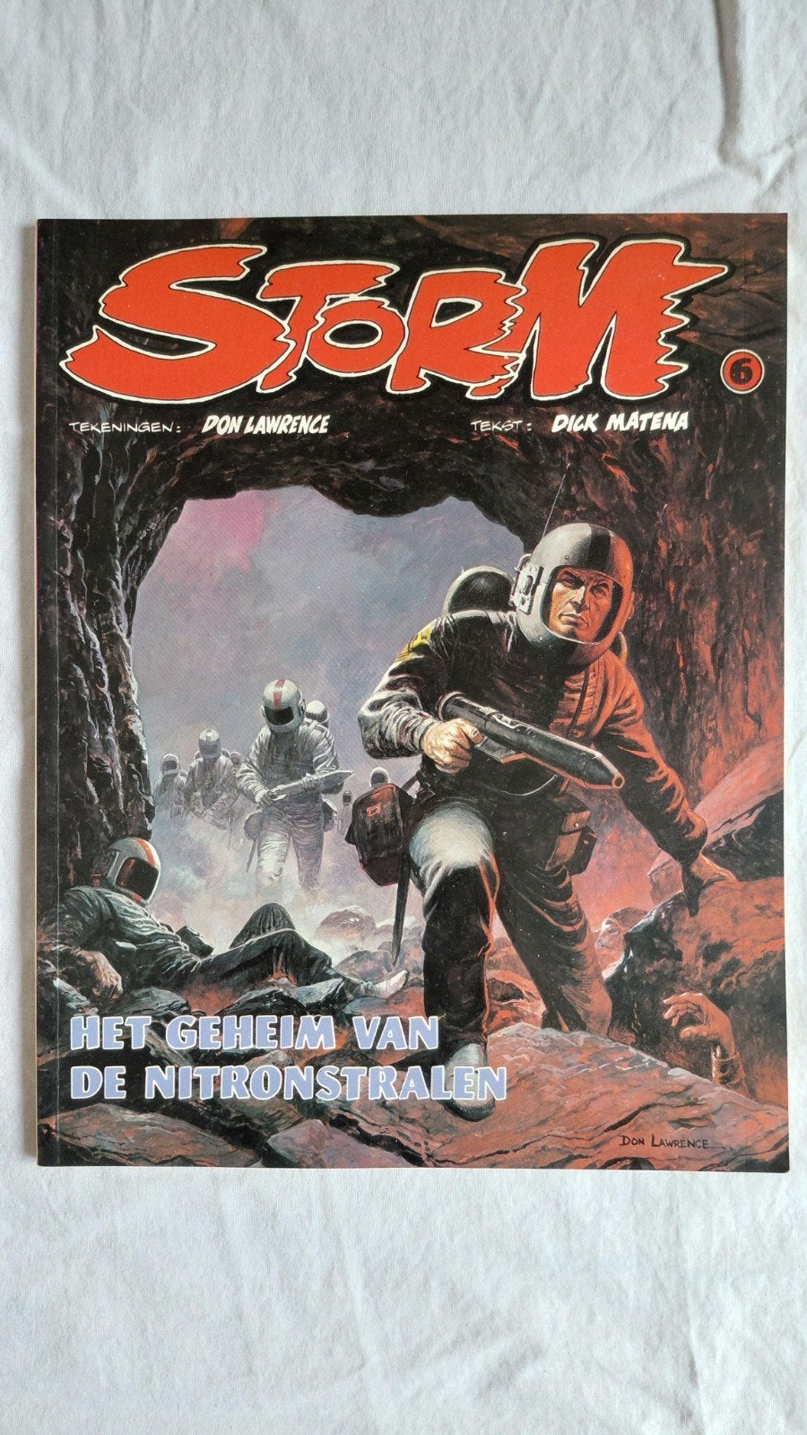 Storm 6: Het Geheim van de Nitronstralen - Don Lawrence, Gelezen, Don Lawrence, Dick Matena, Eén stripboek, Ophalen of Verzenden