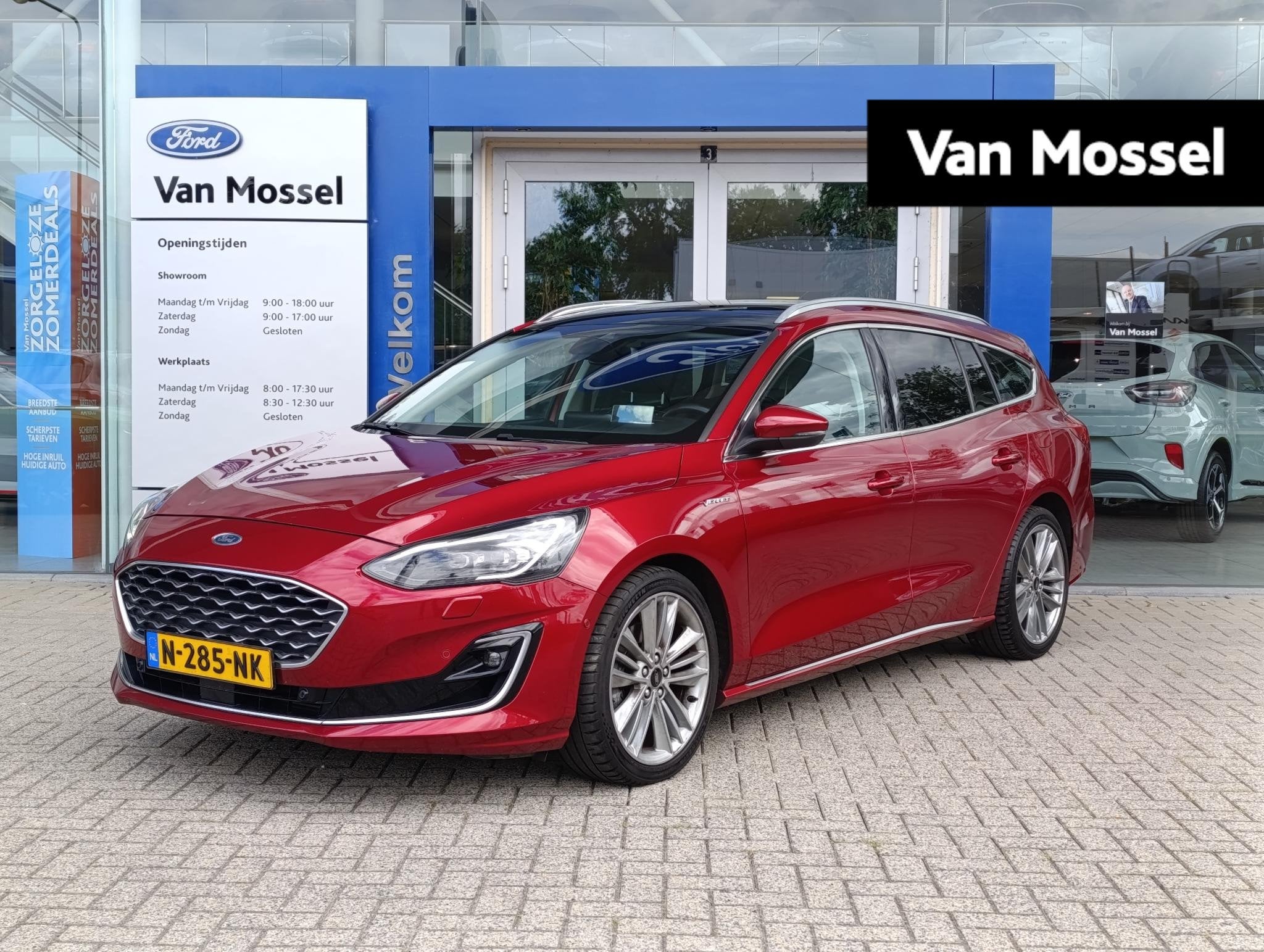 Ford Focus Wagon 1.0 EcoBoost Vignale | FULL OPTIONS! | Pano