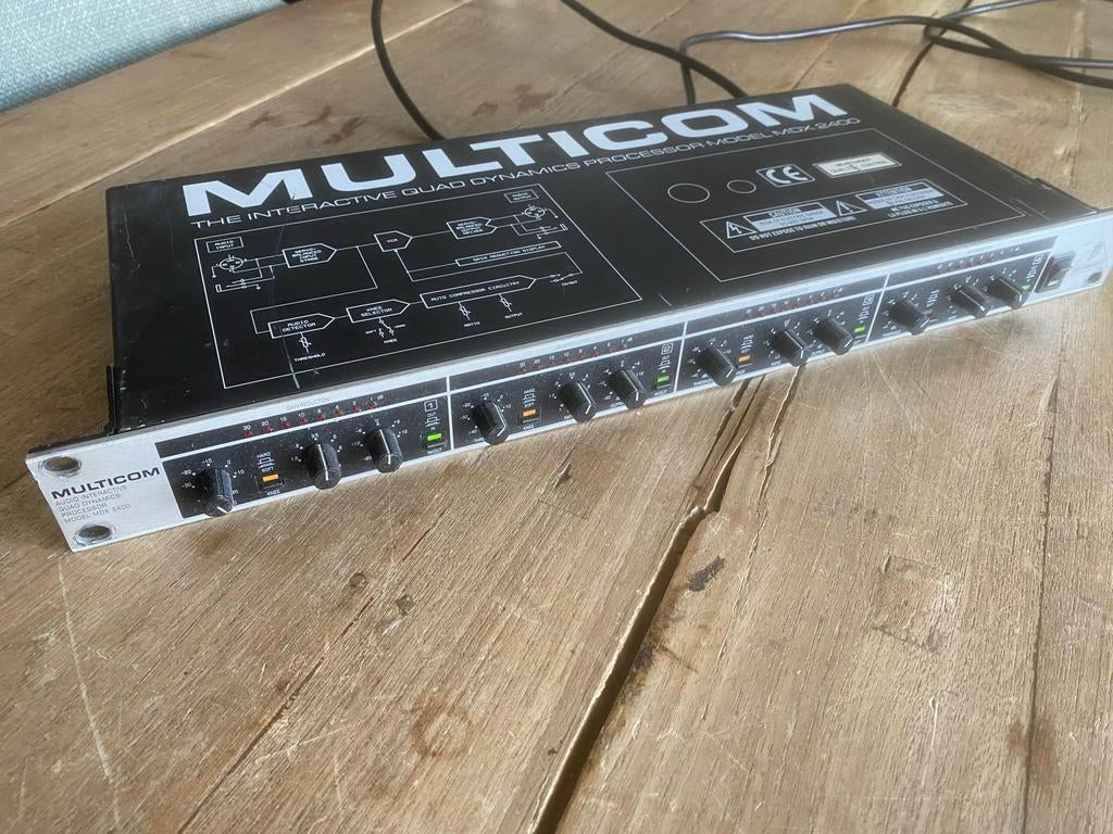 Behringer Multicom MDX2400 Quad Dynamics Processor, Muziek en Instrumenten, Effecten, Gebruikt, Ophalen of Verzenden, Compressor