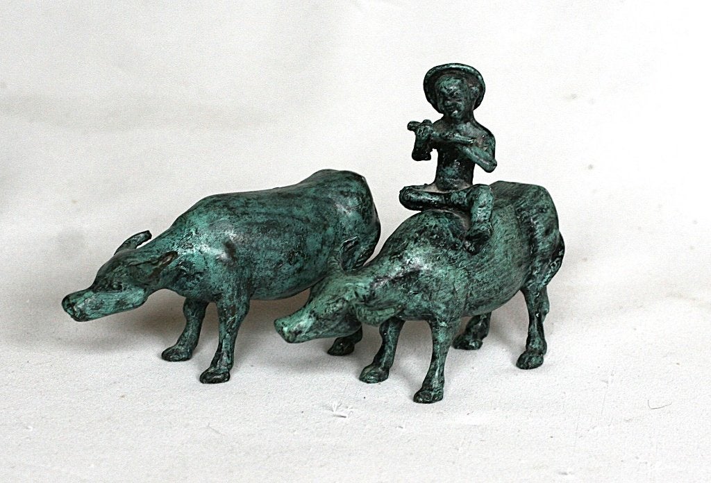 Bronzen Waterbuffels met Fluitspeler, Groen, Ophalen of Verzenden, Beeld, Brons