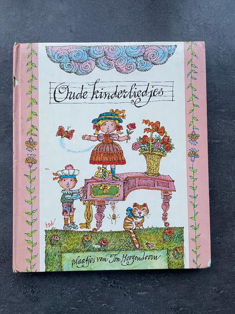 Boek oude kinderliedjes met plaatjes van Ton Hoogendoorn, Boeken, Ophalen, Gelezen, Non-fictie