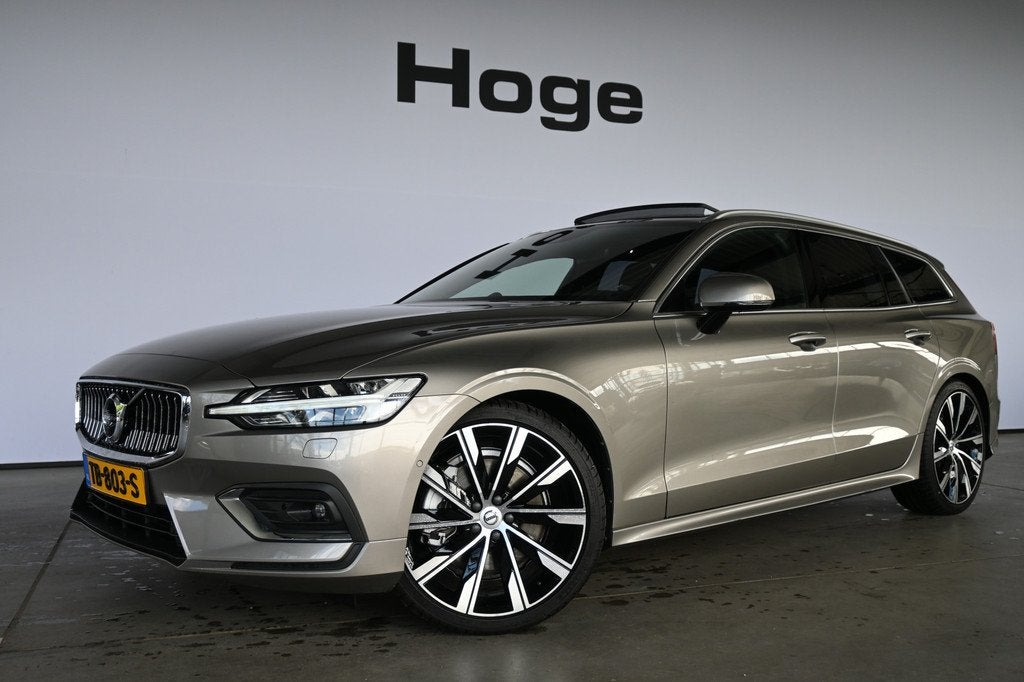 Volvo V60 2.0 T6 AWD Inscription 310PK! Panoramadak Navigati, Automaat, Gebruikt, 4 cilinders, Vierwielaandrijving