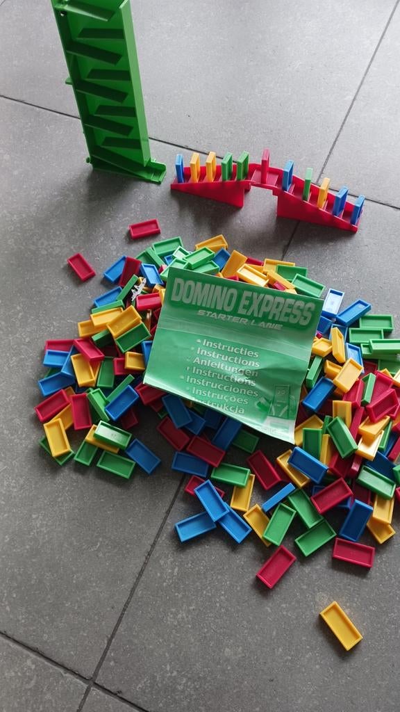 Domino Express Starter Lane - Kleurrijk Dominospel, Ophalen of Verzenden, Gebruikt, Overige merken