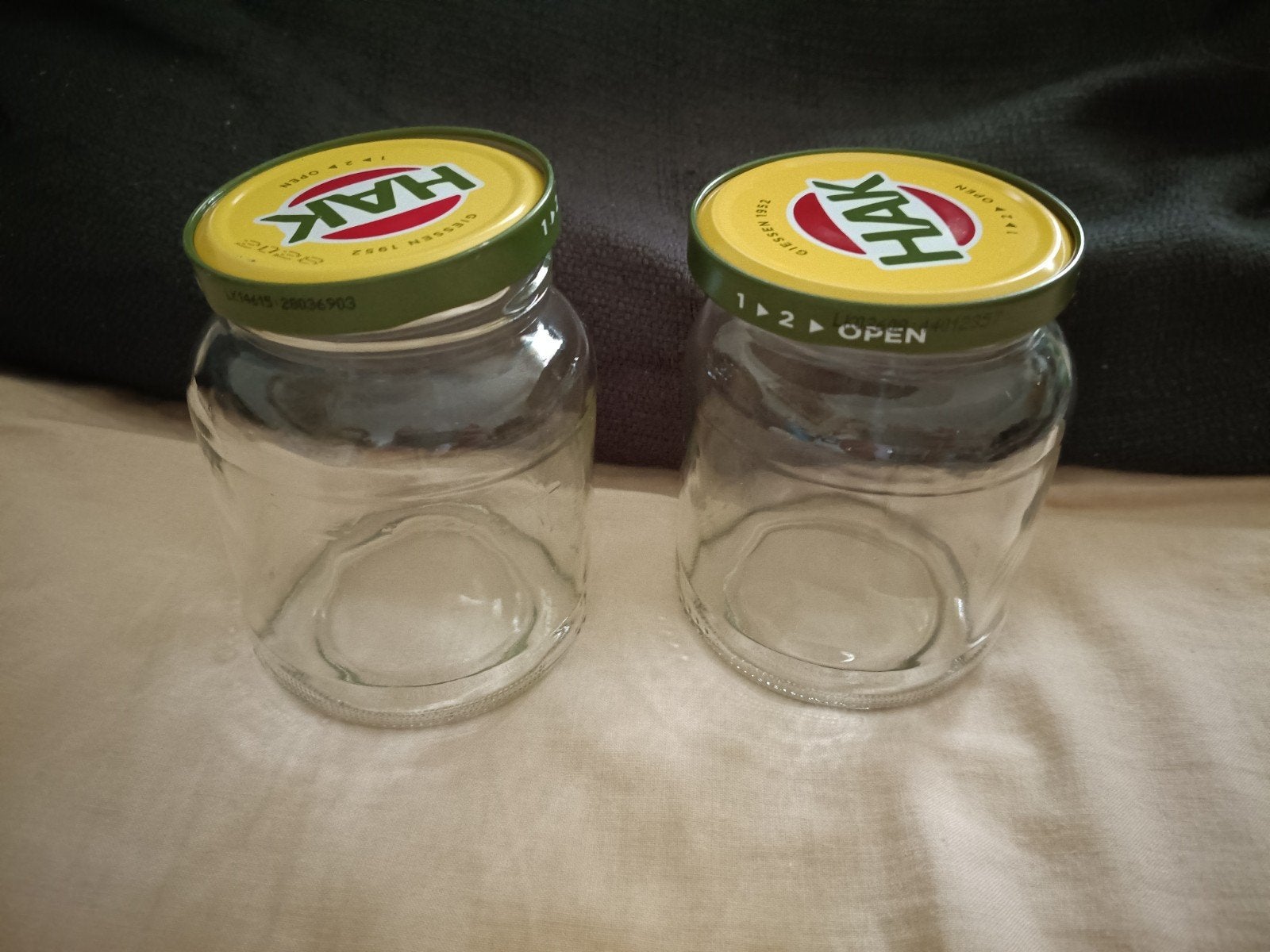 Huizen - Kleine Lege HAK potjes met deksels +/- 30 stuks, Ophalen, Glas, Pot, Bus of Blik