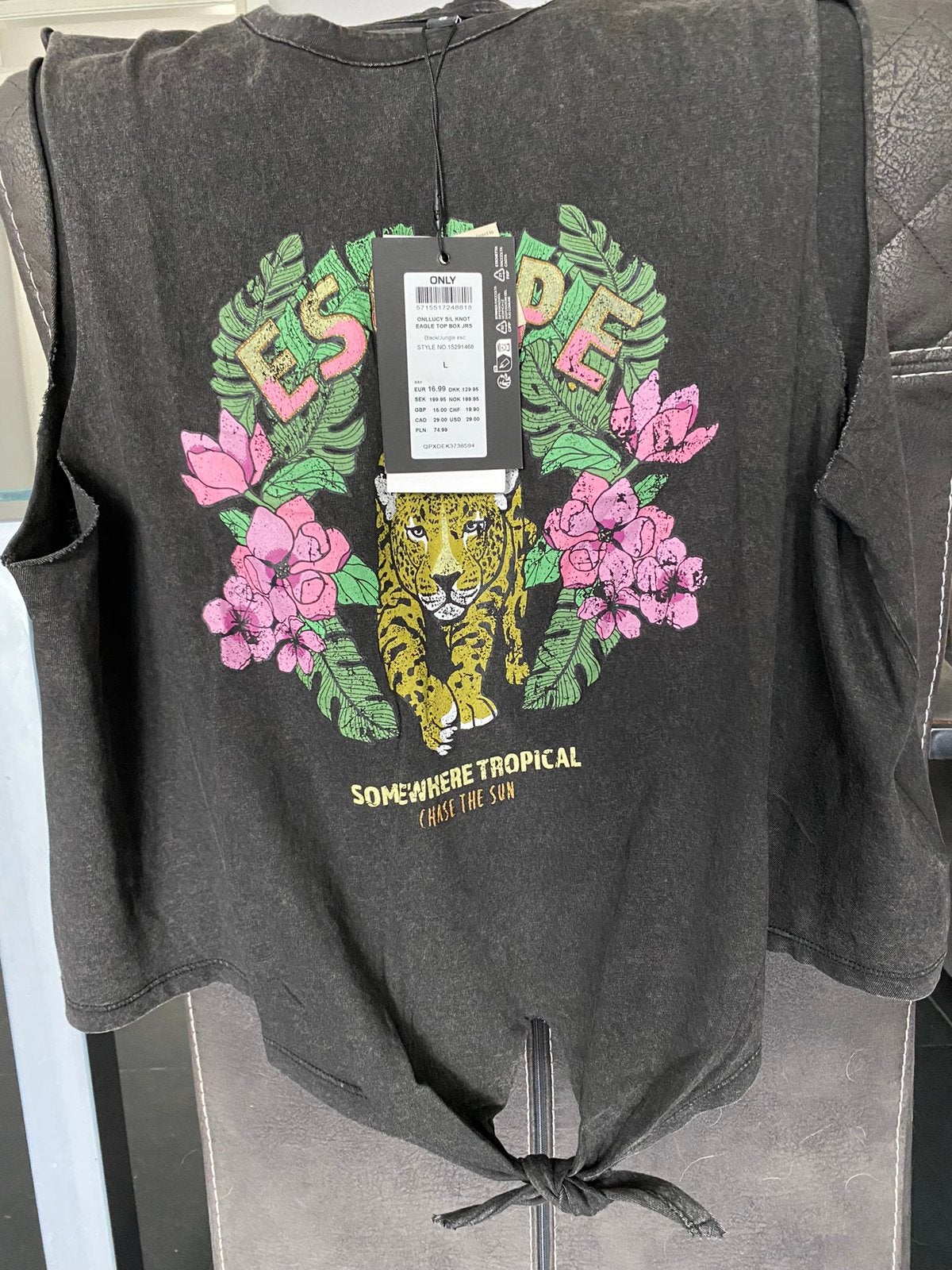 Nieuwe top van Only, Maat 42/44 (L), Nieuw, Ophalen of Verzenden, Zonder mouw