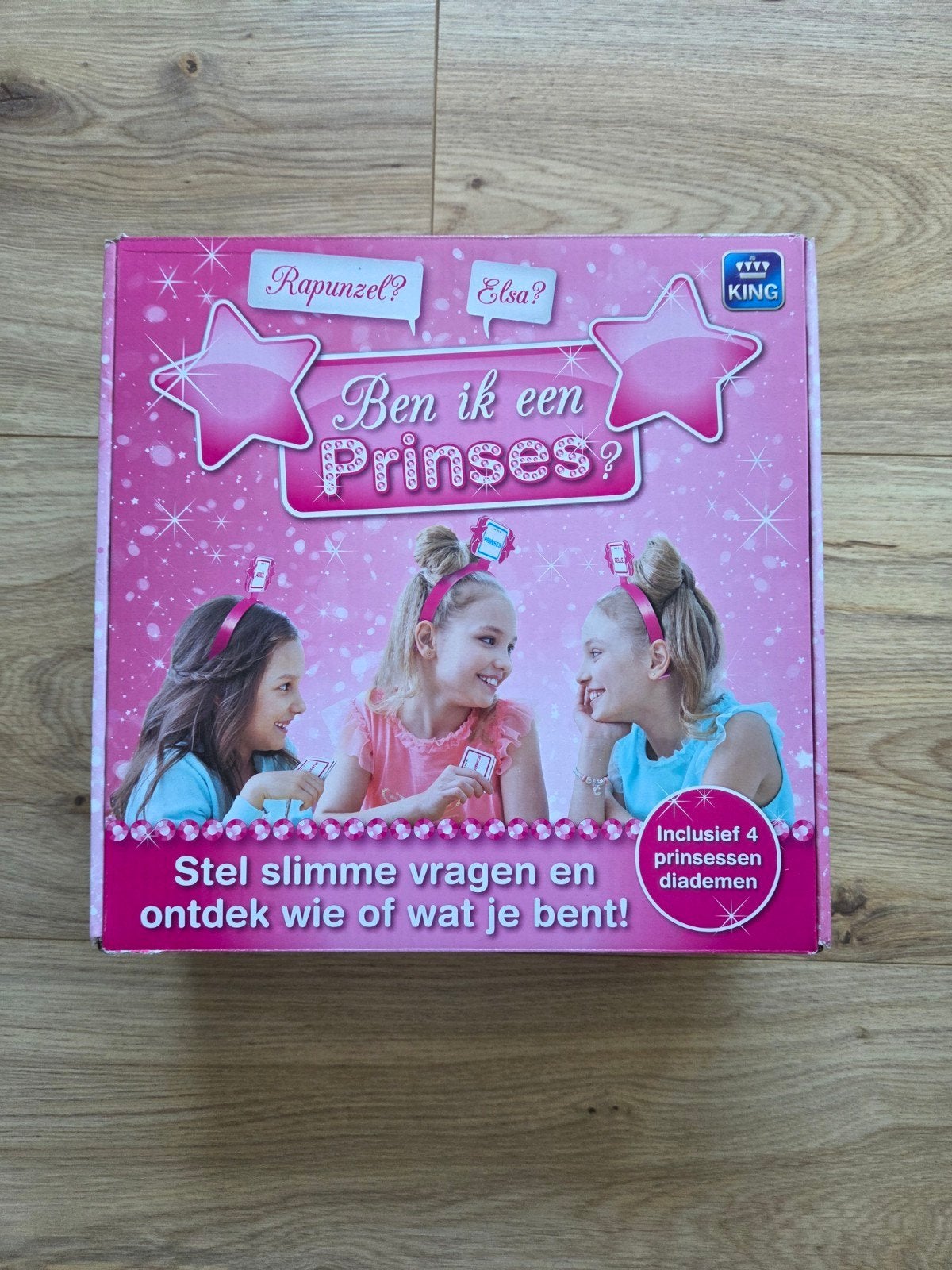Ben ik een prinses?, king, Hobby en Vrije tijd, Gezelschapsspellen | Bordspellen, Een of twee spelers, Ophalen of Verzenden, Zo goed als nieuw