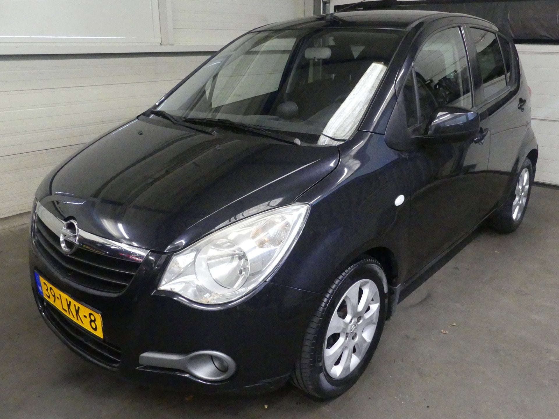 Opel Agila 1.2 Edition - Automaat - 1e Eigenaar - Airco, Auto's, 4 cilinders, Zwart, Origineel Nederlands, Bedrijf
