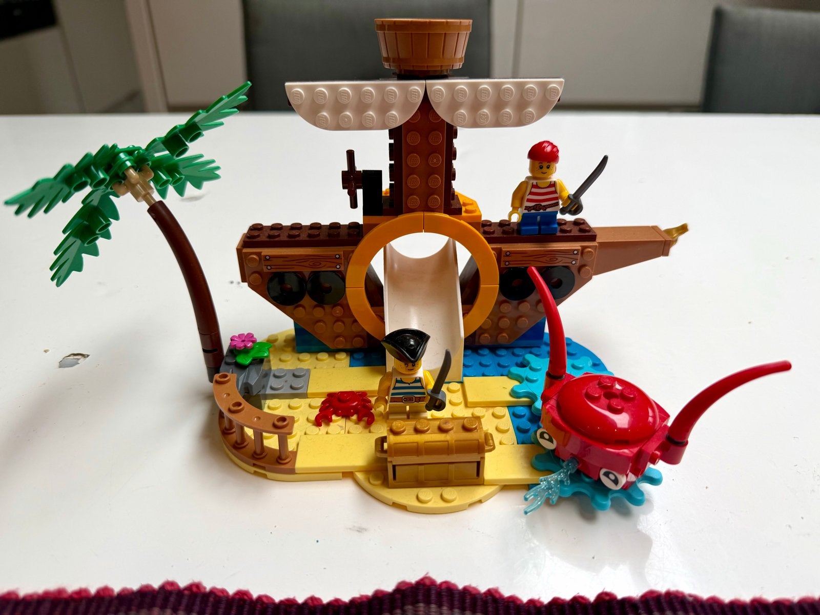 Lego Creator 3-in-1 Piratenschip (31109), Kinderen en Baby's, Lego, Ophalen of Verzenden, Zo goed als nieuw, Compleet
