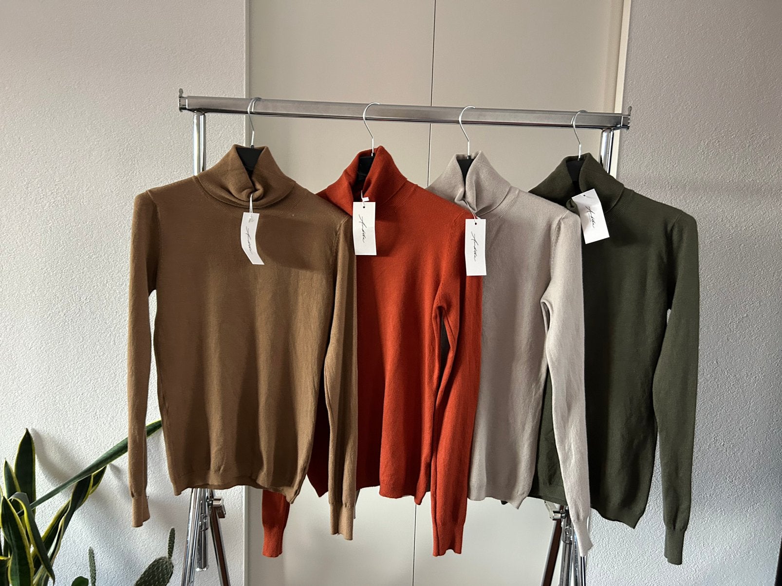 Zachte coltrui merk Ambika bundelkorting, Kleding | Dames, Ophalen of Verzenden, Nieuw