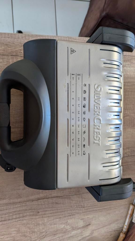 SilverCrest SKG 2000 A1 Contactgrill - Zo goed als nieuw, Ophalen, Uitneembare platen, Zo goed als nieuw