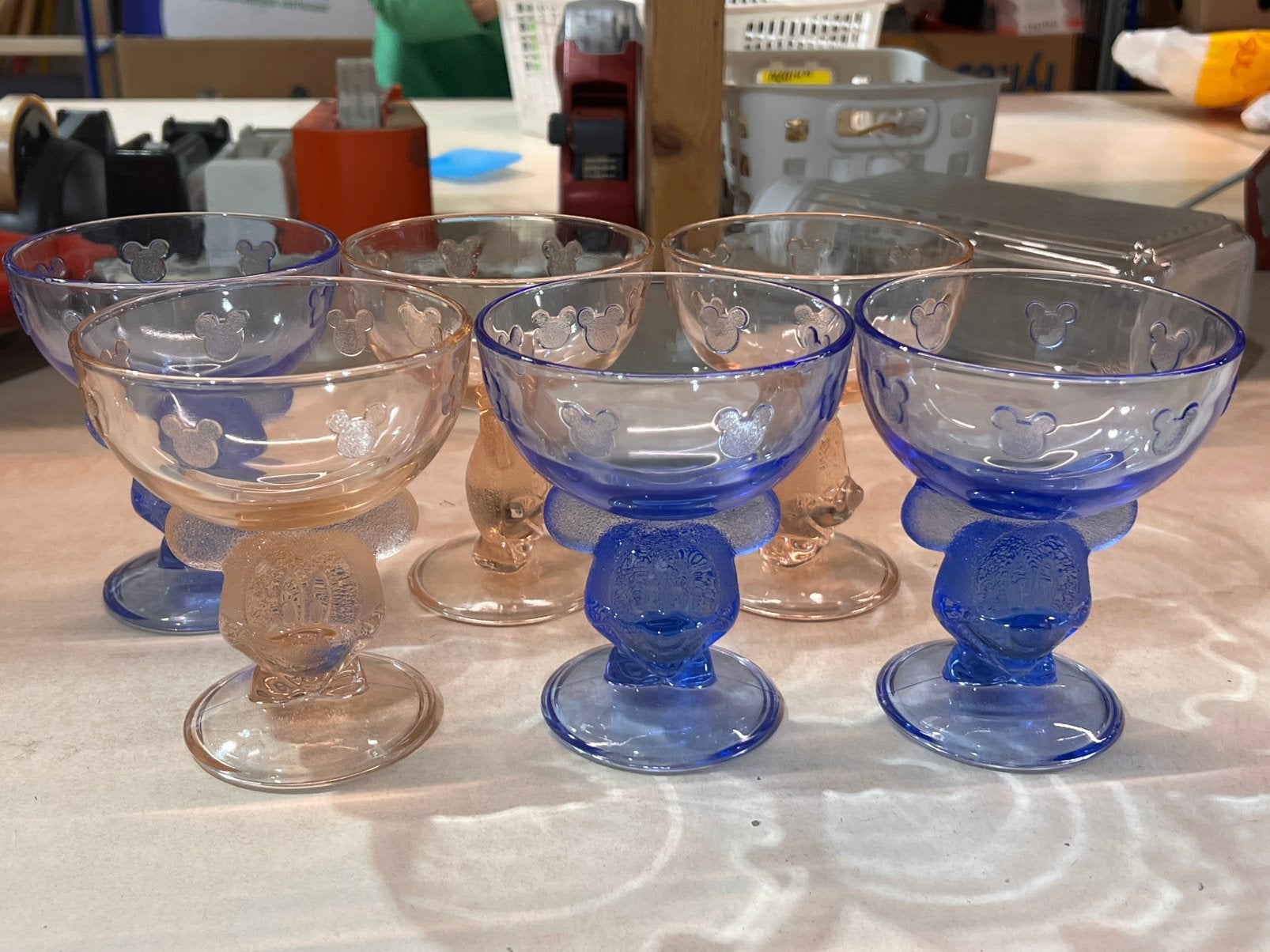 6x vintage disney ijscoupe ijs coupe in nieuwstaat, Disney, Overige typen, Ophalen of Verzenden, Zo goed als nieuw