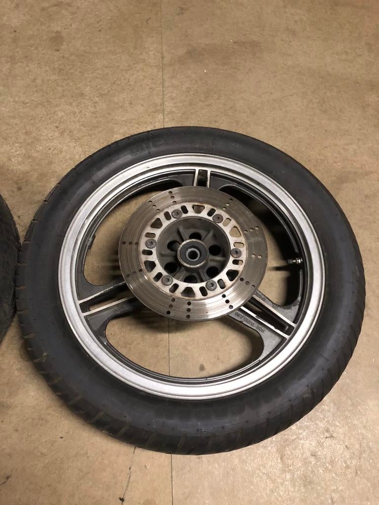 Kawasaki GPZ 400 1985-1989 set wielen/velgen, Gebruikt, ., Ophalen of Verzenden, .