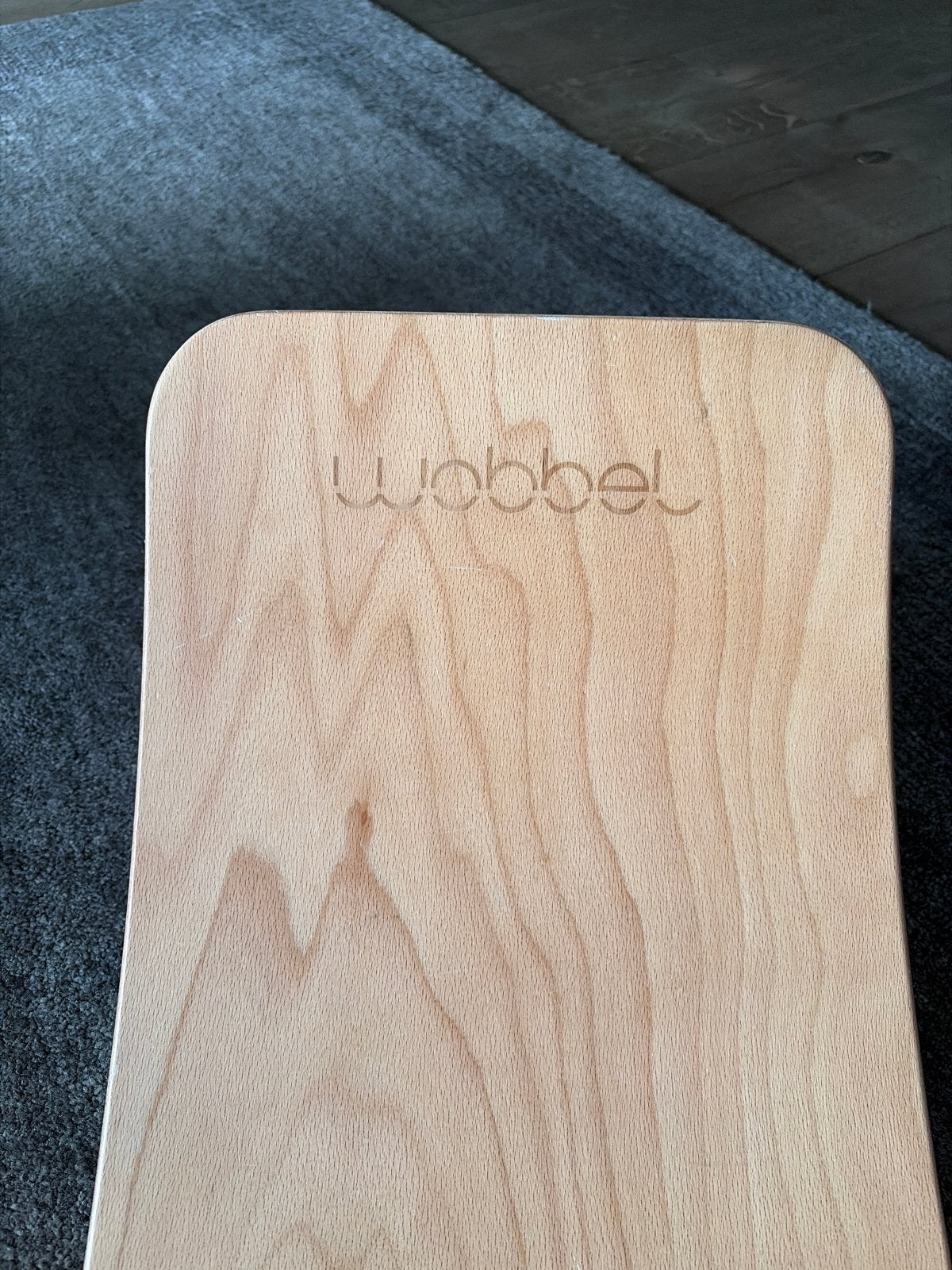 Wobbel Board - Natuurlijk Houten Balansbord, Ophalen, Zo goed als nieuw, Ontdekken