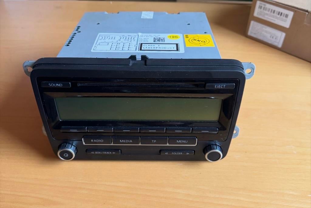 Originele Volkswagen Golf 6 Radio, Ophalen of Verzenden, Zo goed als nieuw
