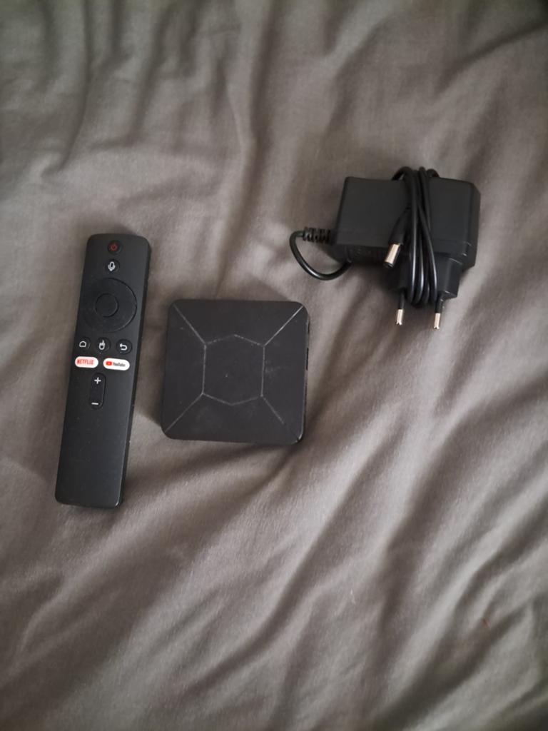 Android TV Box met afstandsbediening en adapter, Audio, Tv en Foto, Mediaspelers, Ophalen of Verzenden, Gebruikt, HDMI, Minder dan 500 GB