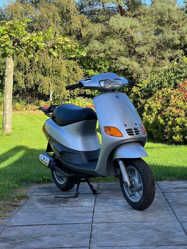 ⭐️Piaggio zip type 50cc 2 takt zilvergrijs Brom 10800 km⭐️, Niet ingevuld, Niet ingevuld, Niet ingevuld