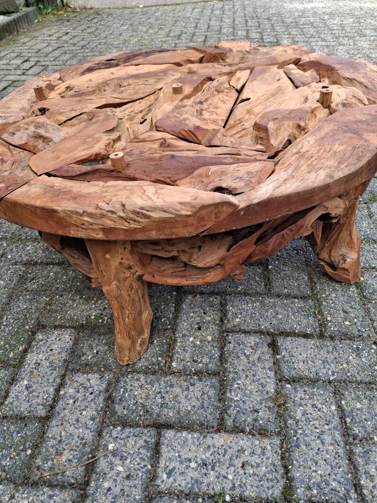 Unieke salontafel van teakhout met glasplaat, Ophalen, Gebruikt, 50 tot 100 cm, 50 tot 100 cm