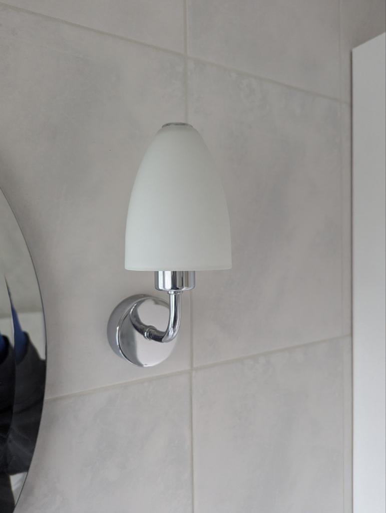 Lampjes badkamer oid gratis, Huis en Inrichting, Lampen | Wandlampen, Ophalen, Gebruikt