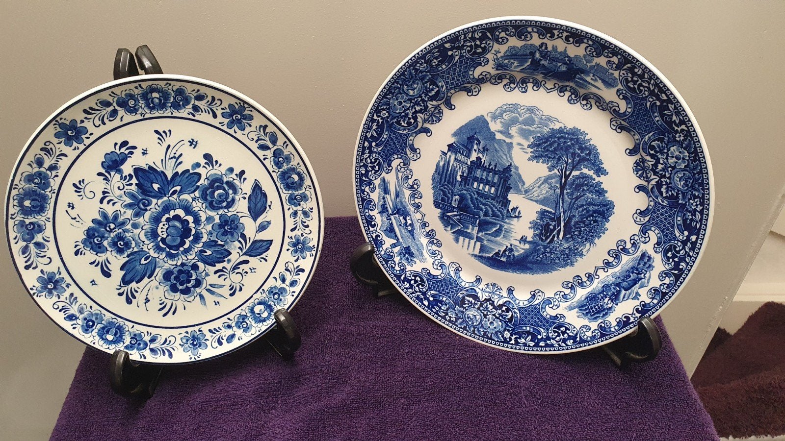 2 borden van Cambridge Old England en Roayl Blue, Antiek en Kunst, Ophalen