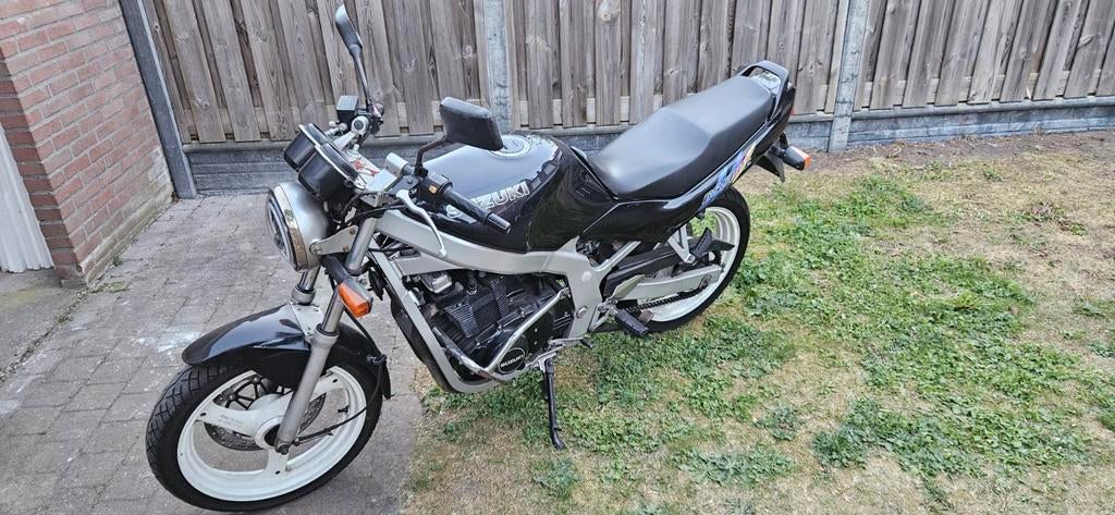 Suzuki GS500 uit 1983, 2 cilinders, Gebruikt, Particulier, Minimaal motorrijbewijs A2