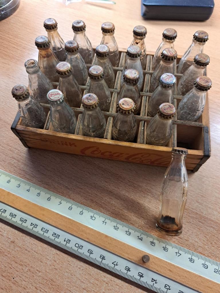 Coca-Cola oppepper ww2 flesjes in kratje, Verzamelen, Ophalen of Verzenden, Duitsland