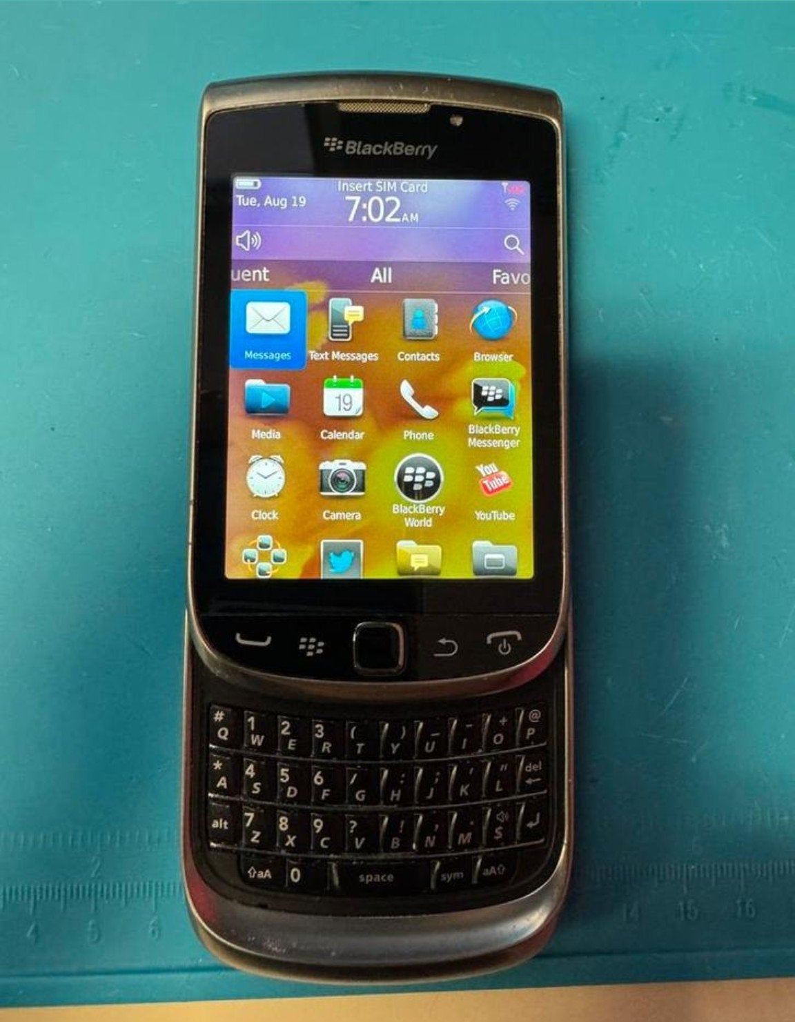 Een nette blackberry torch 9810 Silver edition met touchscre, Ophalen