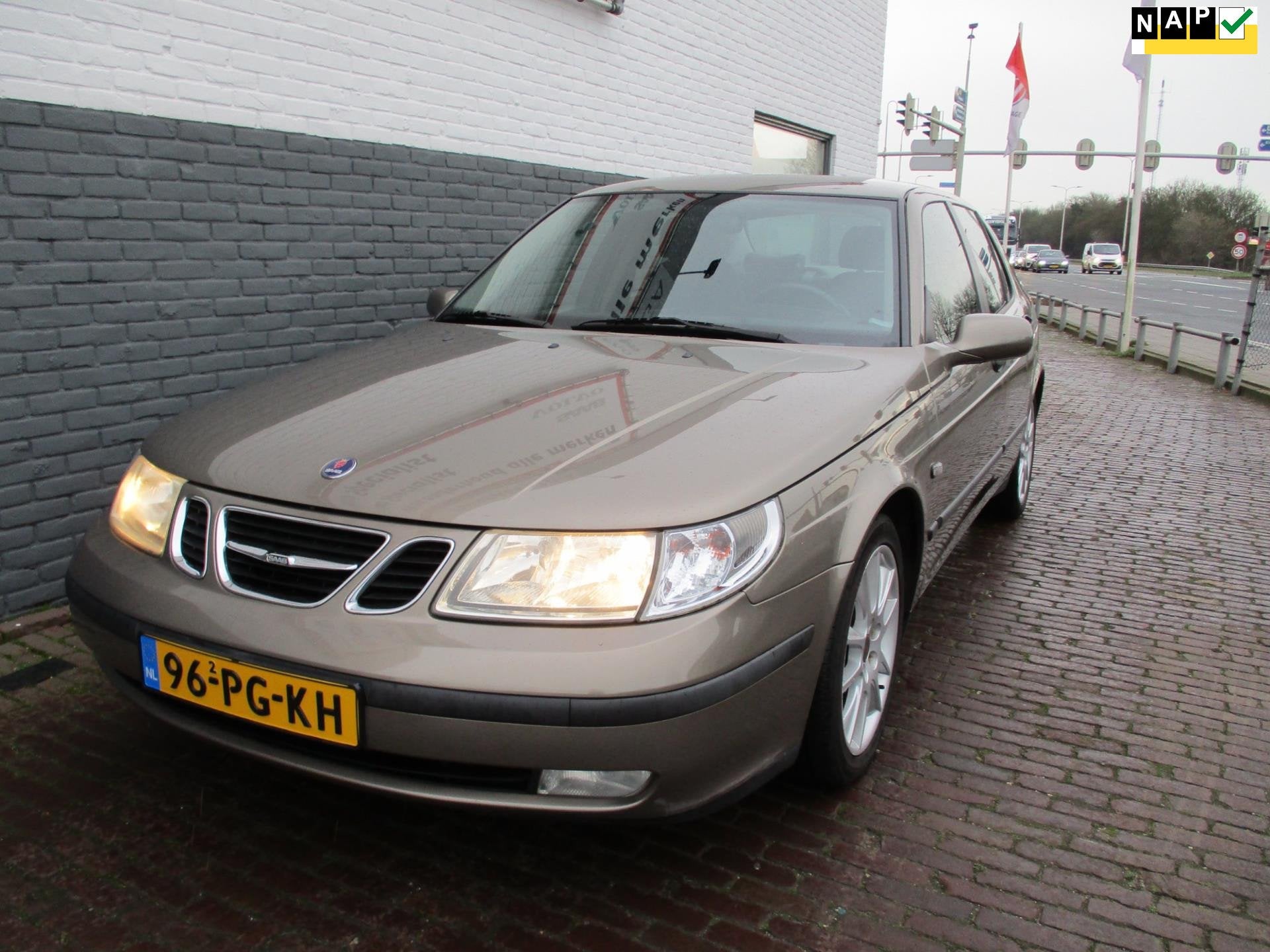 Saab 9-5 2.0t Linear Business Pack, Auto's, Stof, Zwart, 4 cilinders, 150 pk