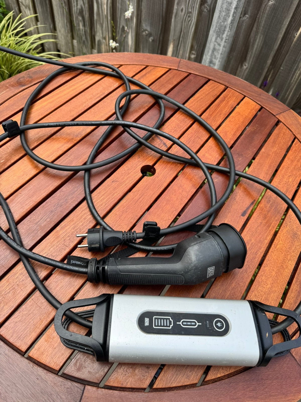 Elektrische laadkabel, Auto diversen, Laadpalen, Ophalen of Verzenden, Zo goed als nieuw, Laadkabel