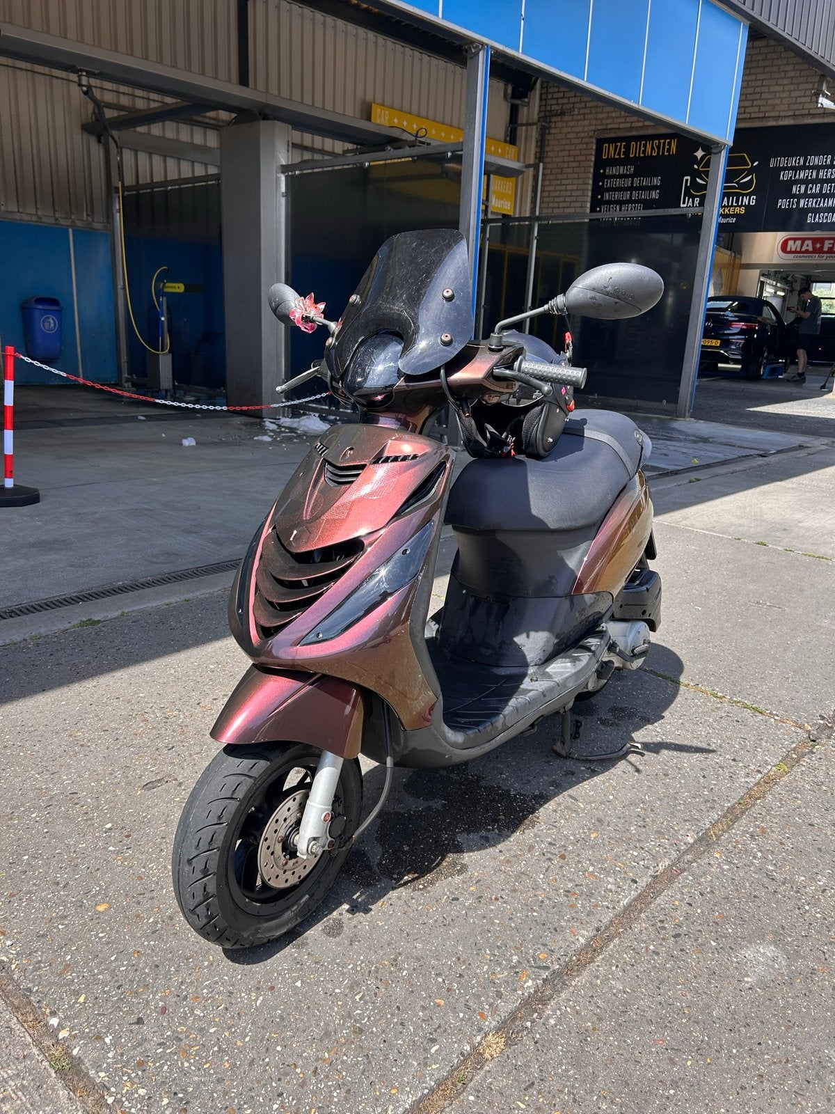 Piaggio Zip 2017 - Unieke Kleur - Goed Onderhouden, Fietsen en Brommers, Piaggio, Gebruikt, Ophalen of Verzenden, Benzine