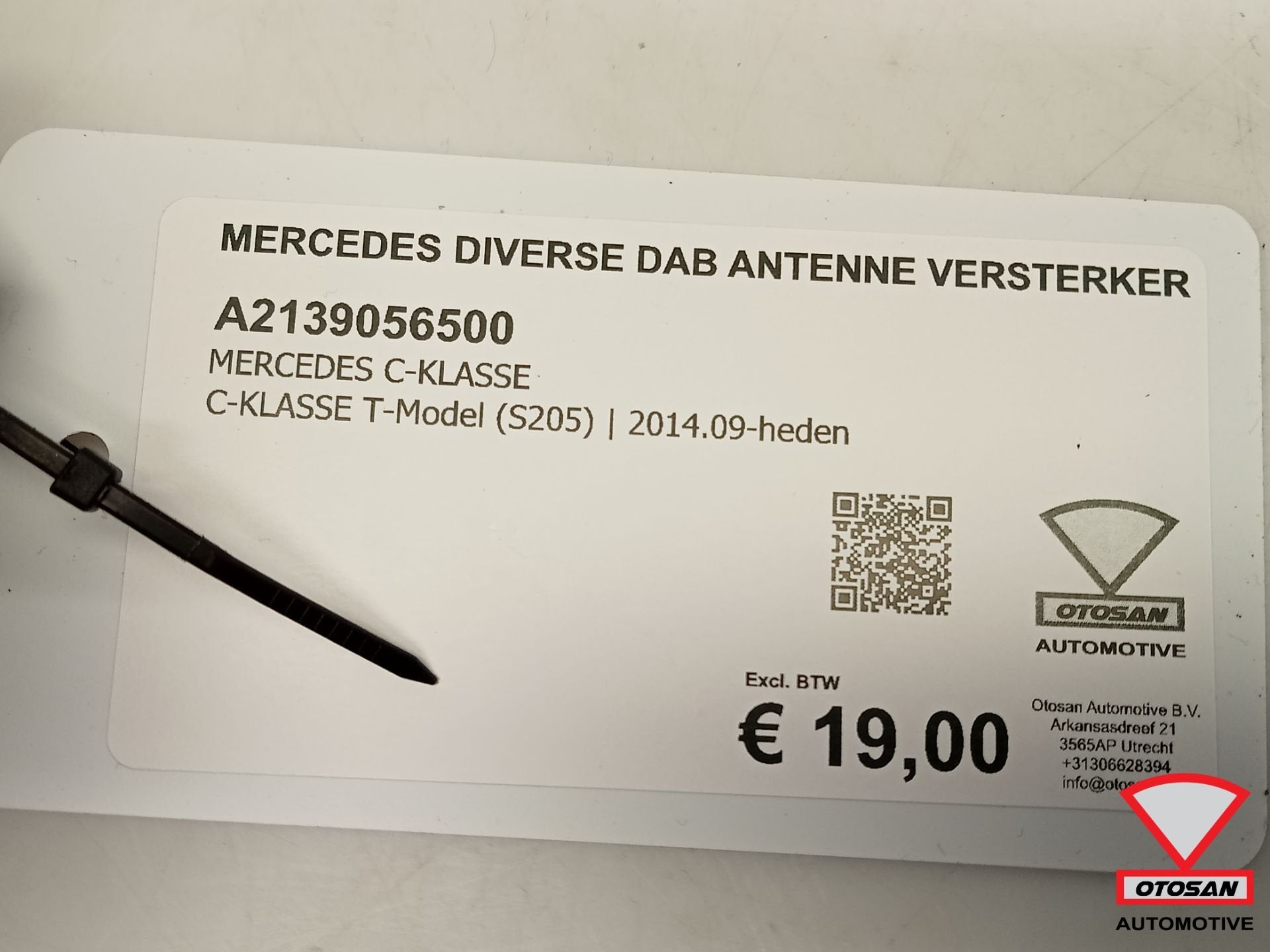 Mercedes Diverse DAB Antenne Versterker A2139056500, Gebruikt, Mercedes-Benz AG, Mercedes-Benz, Ophalen of Verzenden