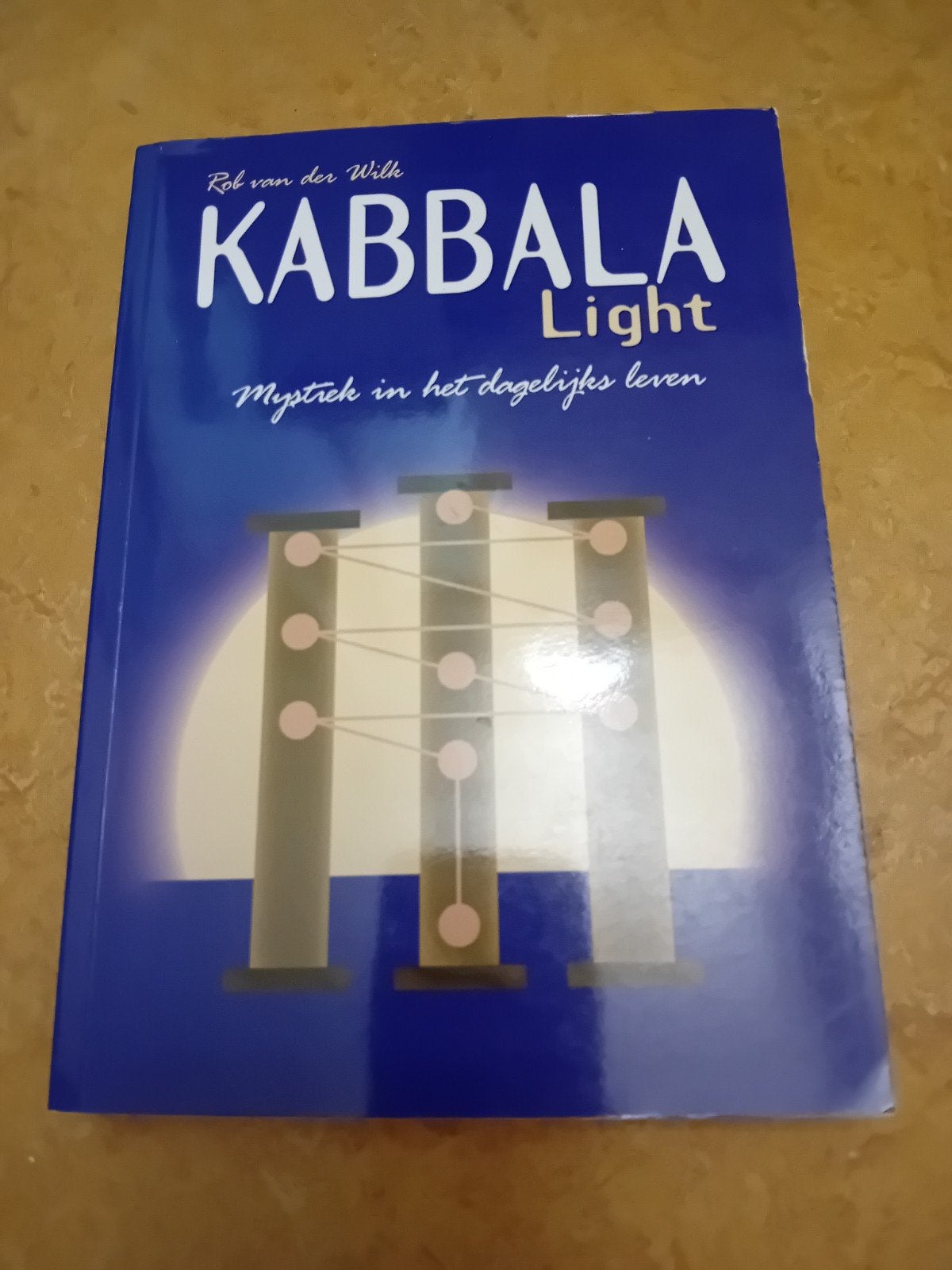 Kabbala Light: Mystiek in het dagelijks leven, Gelezen, Spiritualiteit algemeen, Ophalen of Verzenden, Rob van der Wil
