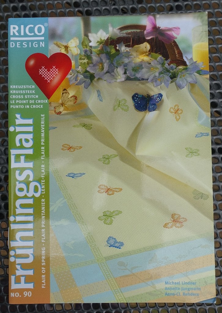 borduurboekjes - 3 stuks, Hobby en Vrije tijd, Ophalen of Verzenden, Gebruikt, Handborduren, Overige typen
