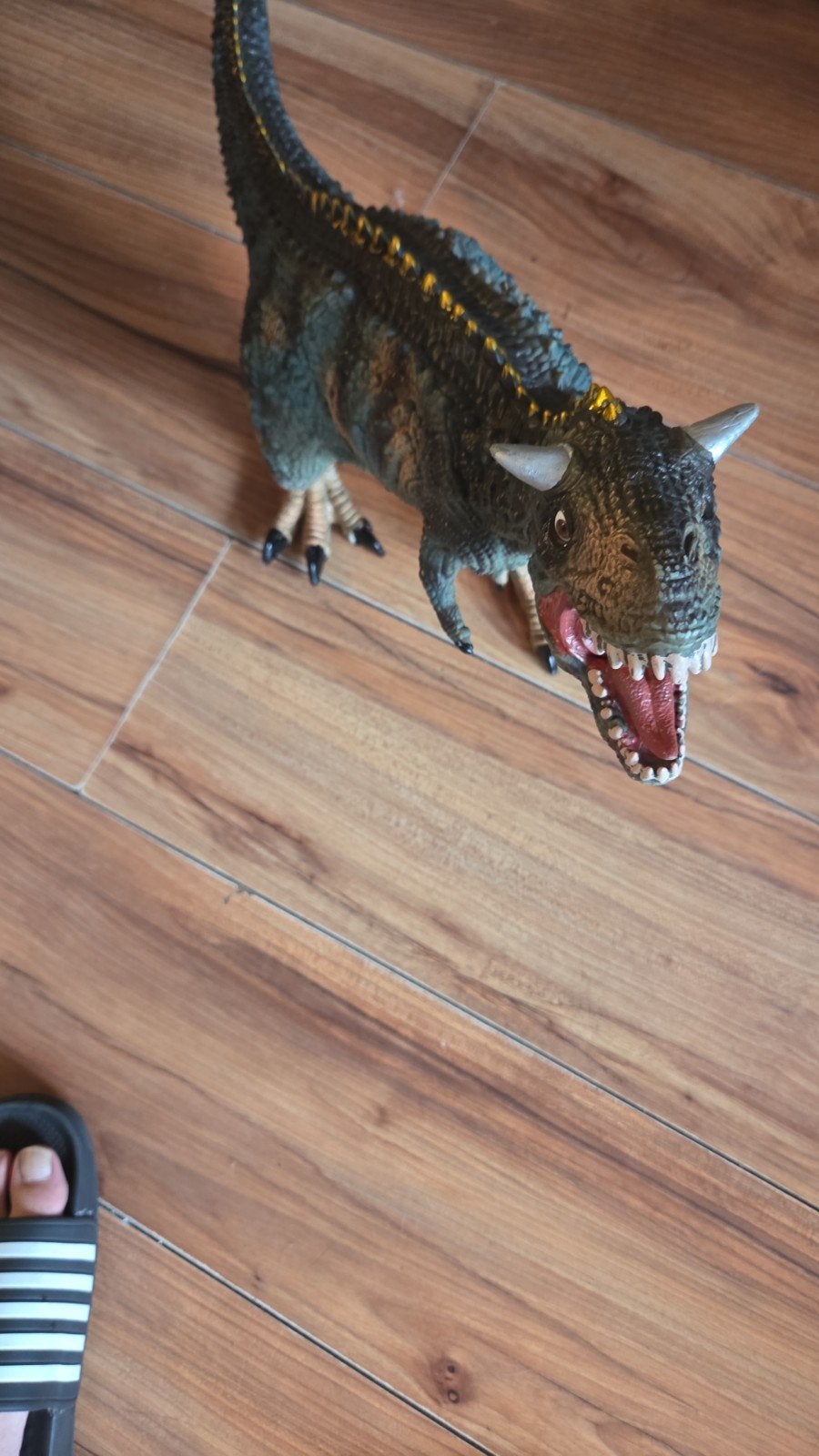 Realistisch Carnotaurus Dinosaurus Speelgoedfiguur, Ophalen of Verzenden, Zo goed als nieuw