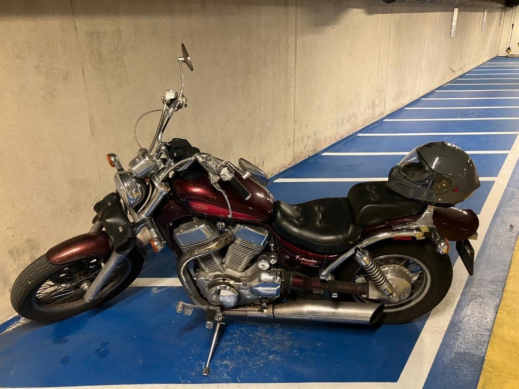 Suzuki Intruder VS 1400 - Betrouwbare Cruiser, Motoren, 1360 cc, 2 cilinders, Chopper, Gebruikt