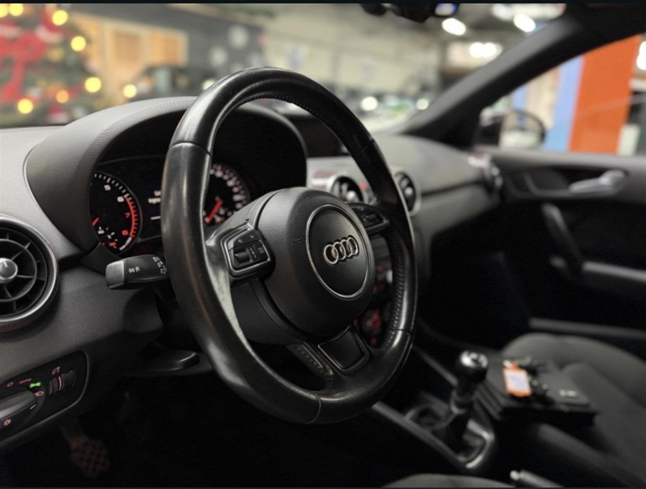 Audi A1 1.4 TFSI UNIEK! Navi! Clima! Nette Auto! (bj 2013), Auto's, Audi, Automatische klimaatregeling, 4 cilinders, 1290 kg, 122 pk