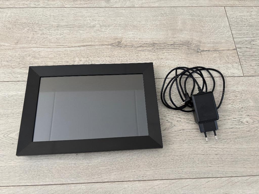 Digitale fotolijst - 10 inch - WiFi - HD-IPS display, Ophalen of Verzenden, Zo goed als nieuw, 8 tot 12 inch