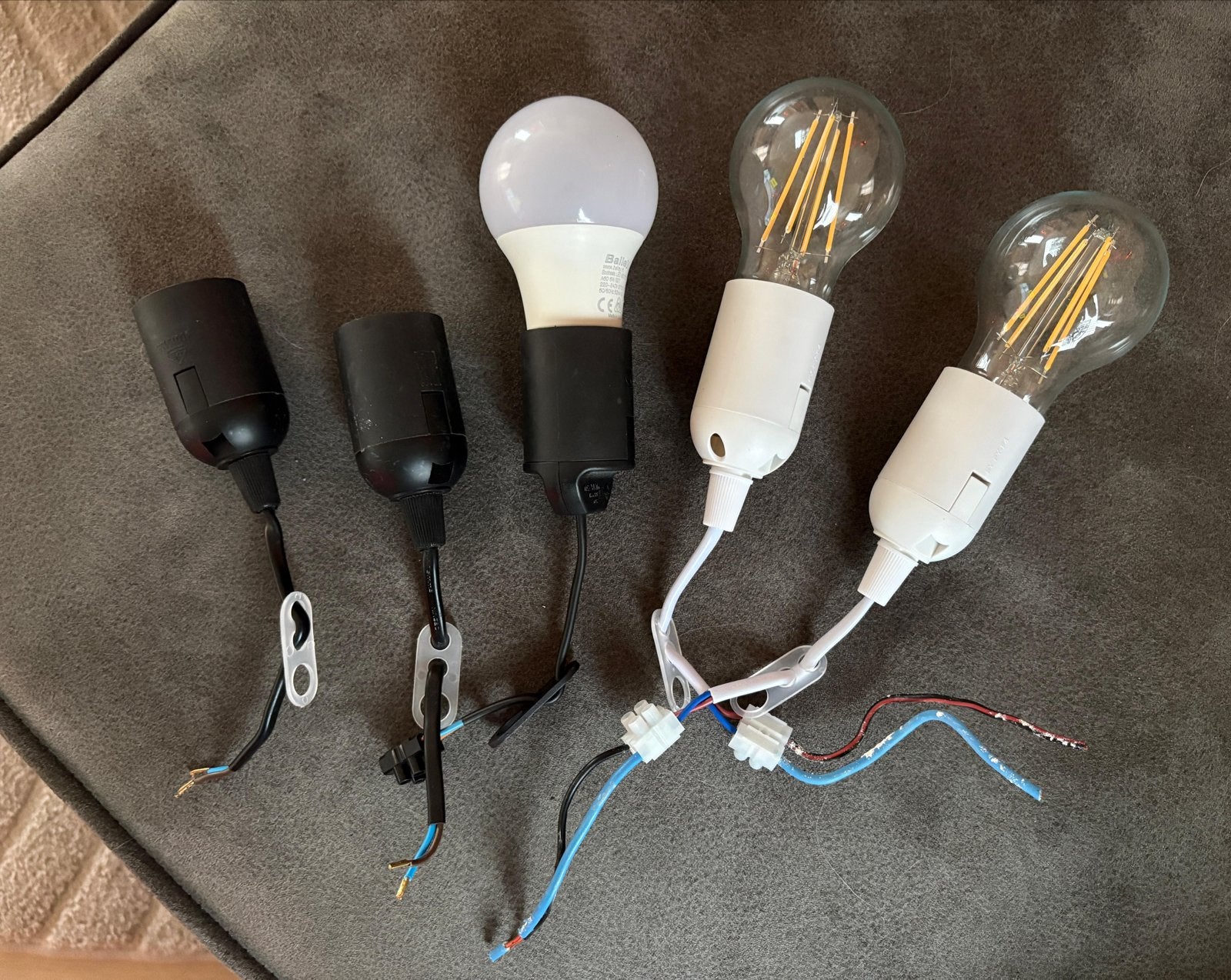 Vijf verhuisfittingen en LED lampen, Overige merken, Gebruikt, Kunststof, Meerkleurig
