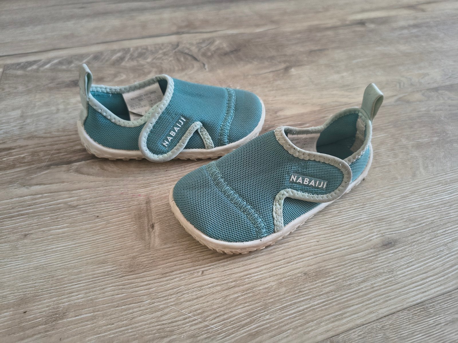 Mooie waterschoenen blauw zwemschoenen waterschoentjes 24-25, Kinderen en Baby's, Kinderkleding | Kinder-zwemkleding, Onb, Ophalen of Verzenden
