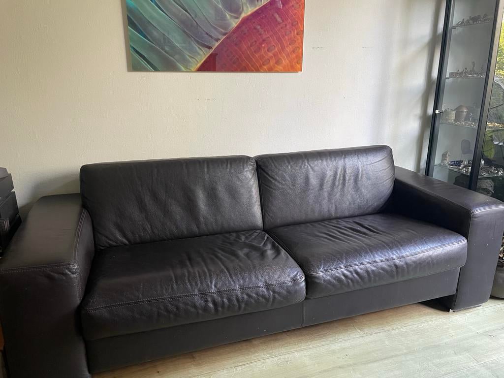 Donkerbruin lederen bankstel - 230x90 cm (wel wat slijtage)., Huis en Inrichting, Banken | Bankstellen, Ophalen, Gebruikt, Driepersoons