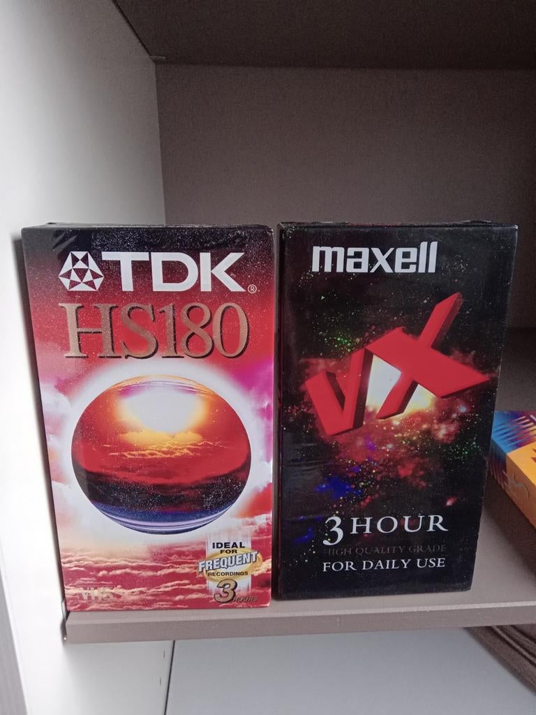 VHS Videobanden TDK en Maxell - 3 uur opnametijd, Alle leeftijden, Ophalen of Verzenden, Nieuw in verpakking, Overige genres